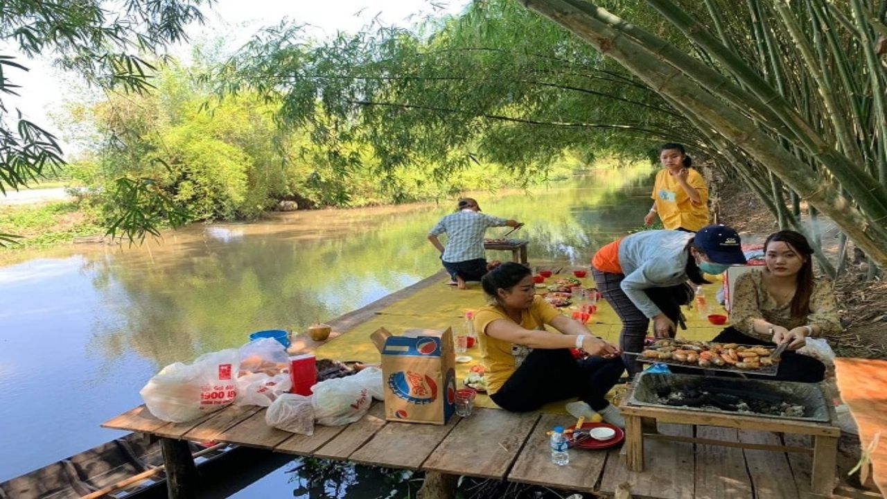 Bamboo Garden có gì chơi