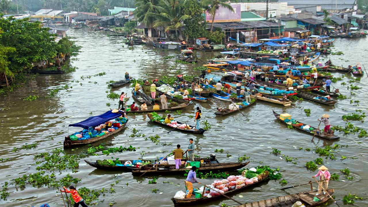 Chợ nổi Ngã 7