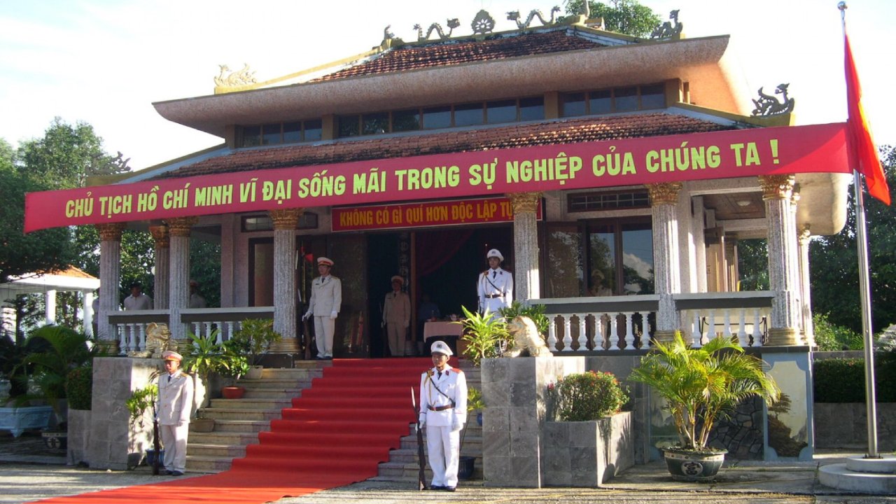 Đền thờ Bác Hồ 