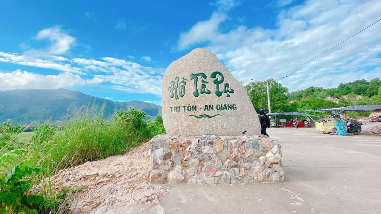 hồ tà pạ