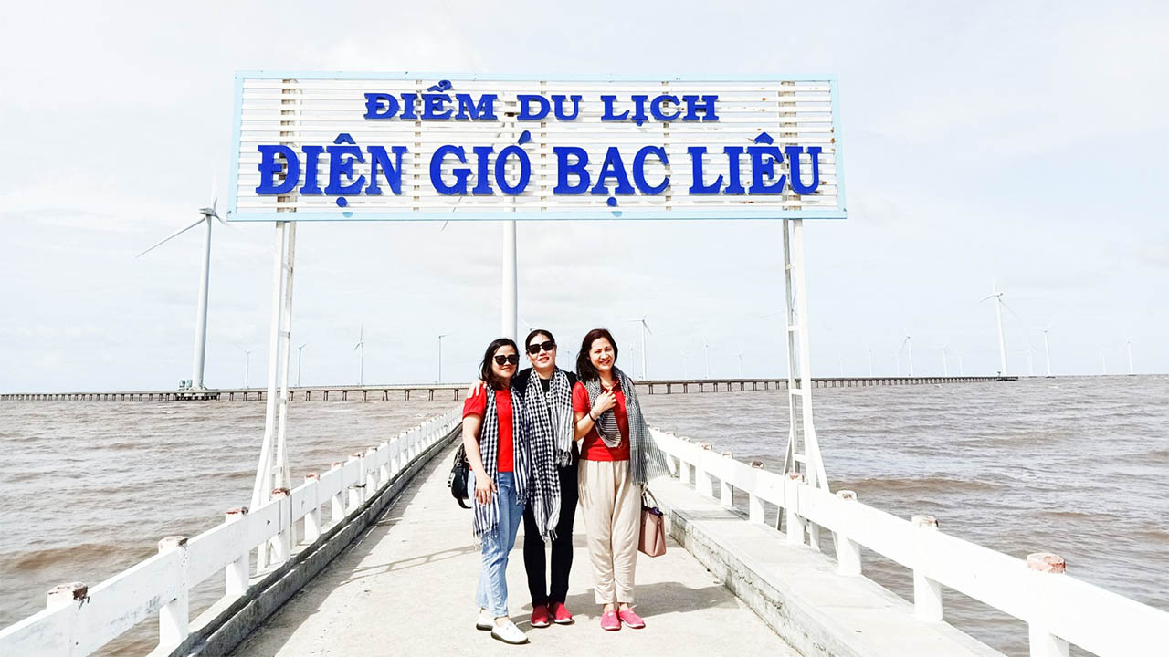 khu du lịch điện gió bạc liêu