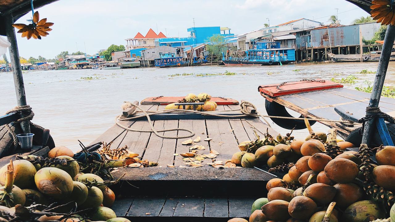 Phượt chợ nổi Cái Bè