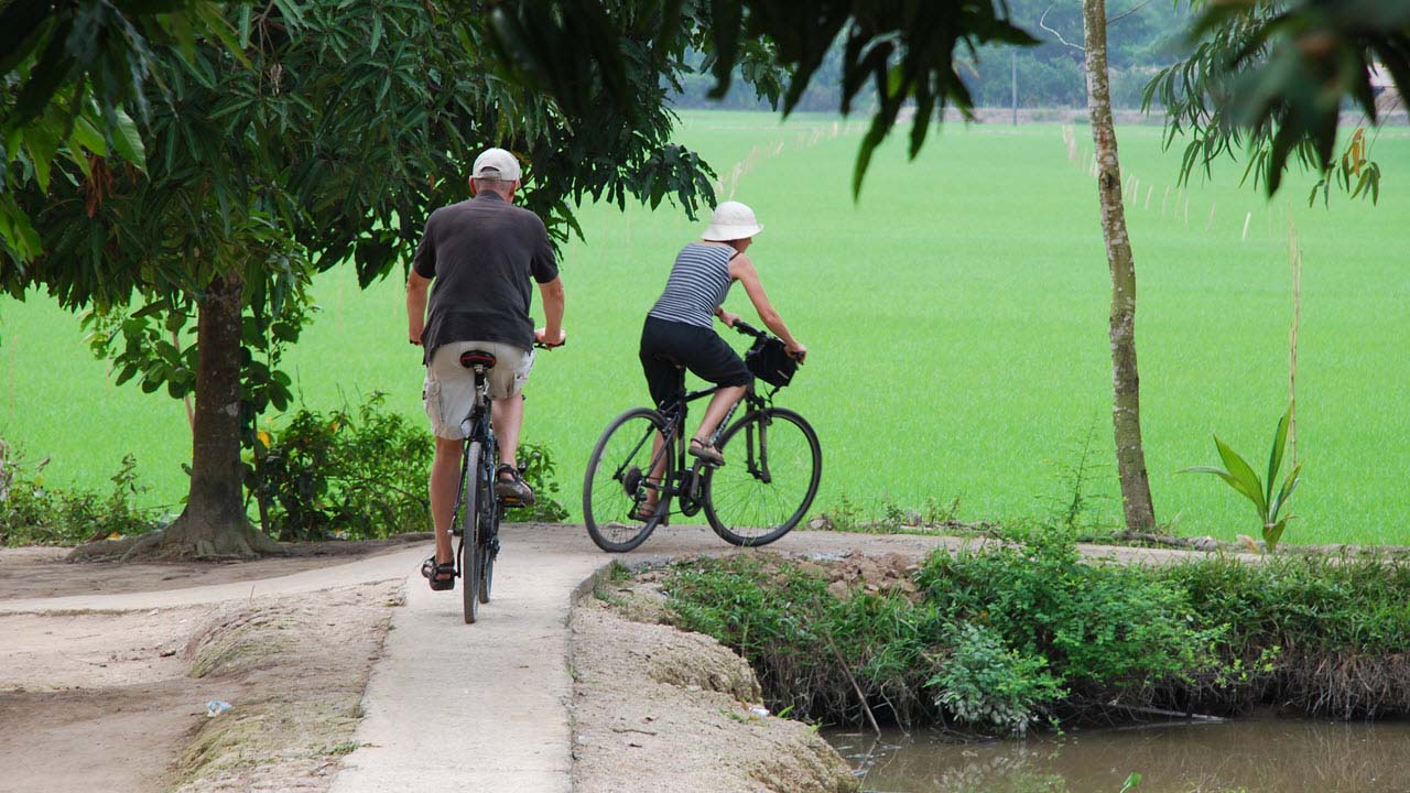 Tham quan bằng xe đạp